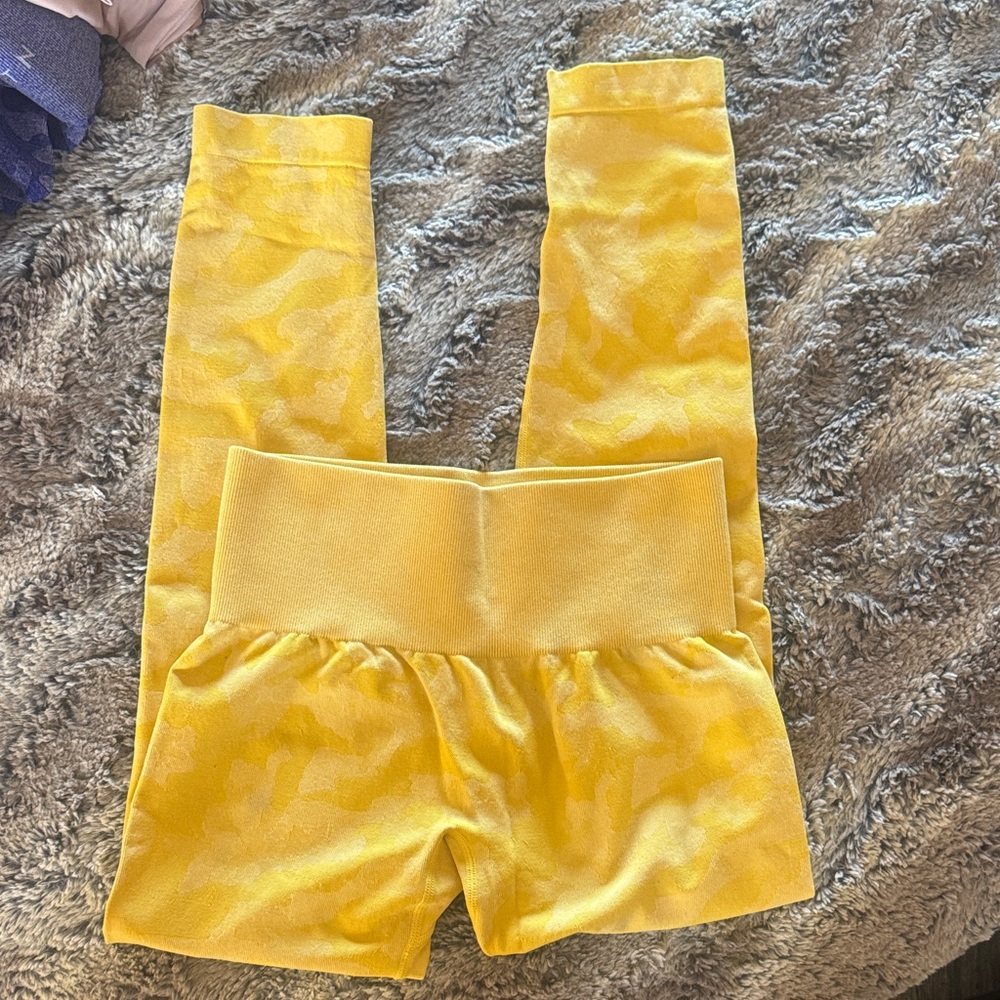NVGTN Yellow Women's Leggings